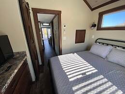 Hales Bar Marina and Resort