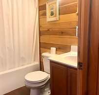 Hales Bar Marina and Resort