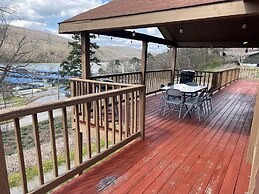 Hales Bar Marina and Resort