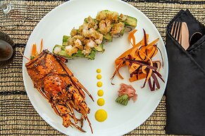 Gigi Brown Beachfront Santa Teresa