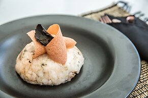 Gigi Brown Beachfront Santa Teresa