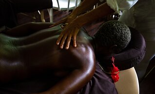 Gigi Brown Beachfront Santa Teresa
