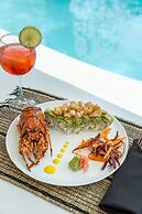 Gigi Brown Beachfront Santa Teresa