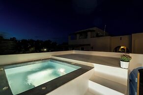 Villa Kocis with Private Pool