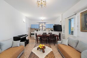 Villa Kocis with Private Pool