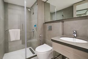 7 Apple Hotel Mahape