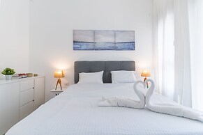 Splendid Achziv Garden Apartment