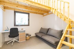 Splendid Achziv Garden Apartment