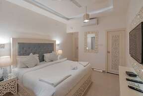 Lillywoods Zac Beach Resort