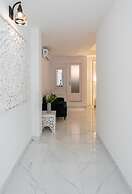 Lillywoods Zac Beach Resort