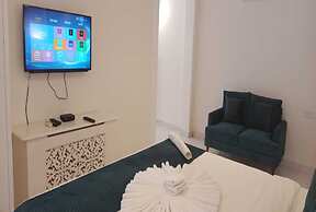 Lillywoods Zac Beach Resort