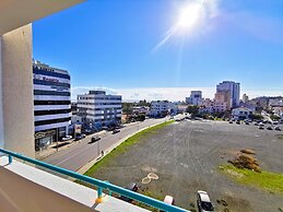 Off Course Seaview Apartment