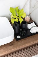 Modern and Central 2BD Apartment in TLV