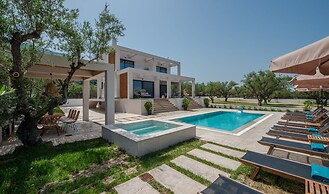 Delight Luxury Villa