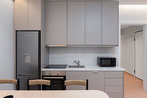 Acropolis White Key Residence