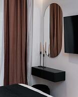 Acropolis White Key Residence