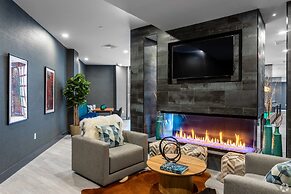 Luxury Apartments by Hyatus at Pierpont