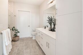 Luxury Apartments by Hyatus at Pierpont