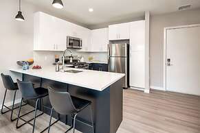 Luxury Apartments by Hyatus at Pierpont