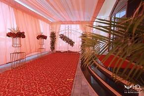 Ratna Vilas Palace