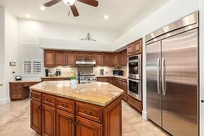 Cloud Chandler 4 Bedroom Home by RedAwning