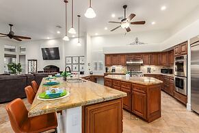 Cloud Chandler 4 Bedroom Home by RedAwning