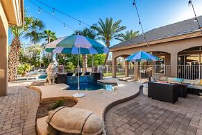 Cloud Chandler 4 Bedroom Home by RedAwning