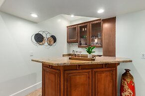 Cloud Chandler 4 Bedroom Home by RedAwning