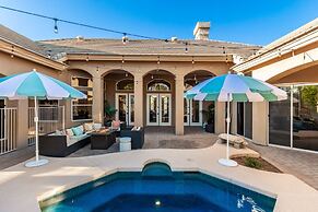 Cloud Chandler 4 Bedroom Home by RedAwning