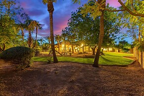 Cloud Chandler 4 Bedroom Home by RedAwning