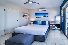NEW Listing Stunning Island Getaway With Pool!