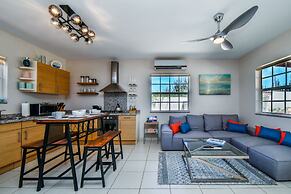 NEW Listing Stunning Island Getaway With Pool!