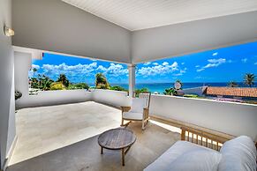 Beach Front Luxury Villa! Boca Catalina Malmok!