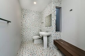 Beach Front Luxury Villa! Boca Catalina Malmok!