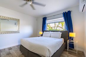 Ocean View! Fully Renovated Villa, Private Pool!