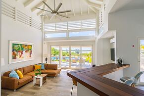 Ocean View! Fully Renovated Villa, Private Pool!