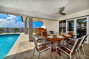 New! Ocean View With Rooftop Terrace in Malmok!