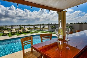 New! Ocean View With Rooftop Terrace in Malmok!