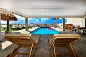 New! Ocean View With Rooftop Terrace in Malmok!