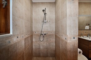 New! Ocean View With Rooftop Terrace in Malmok!