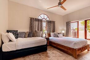 New! Ocean View With Rooftop Terrace in Malmok!