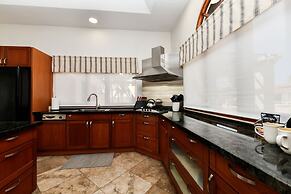 New! Ocean View With Rooftop Terrace in Malmok!