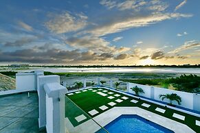 New! Ocean View With Rooftop Terrace in Malmok!