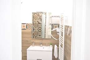 Agrigento Centre - 1-bed Apartment - Sleeps 4