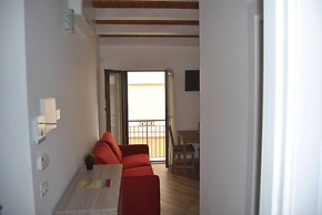 Agrigento Centre - 1-bed Apartment - Sleeps 4