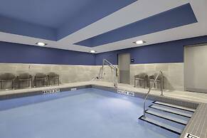 Hampton Inn Midland, On