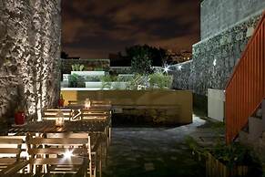 Azorean Urban Lodge