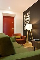 Azorean Urban Lodge