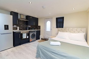 Dior House Apartments