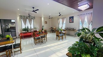 Treebo Royal Imperio, Hinjewadi